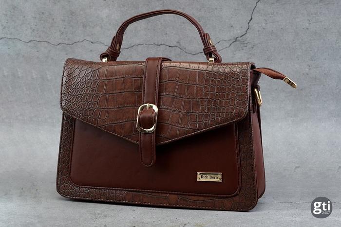 10 Gift Ideas to Make Mother’s Day Memorable