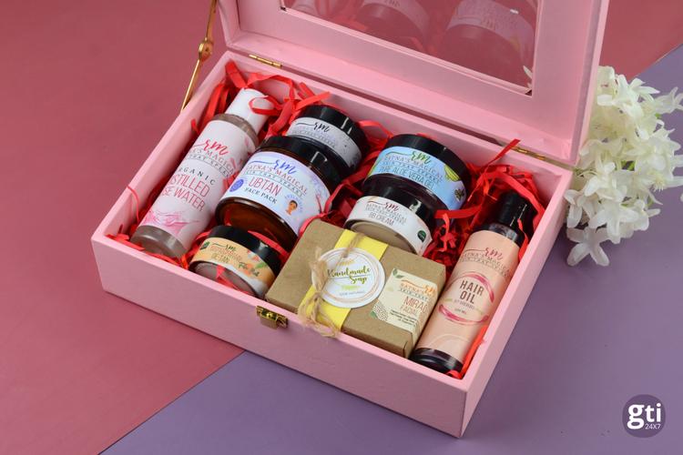 Top Gift Hampers for Mother's Day 