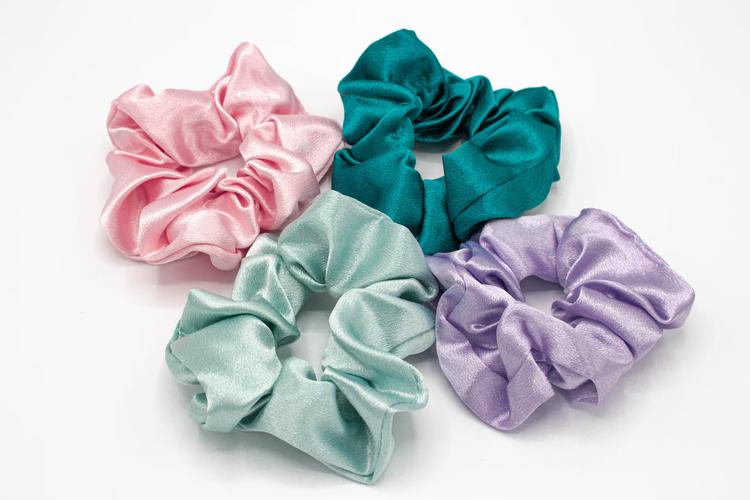 Top 7 New Year Gifts for your Girlfriend in India