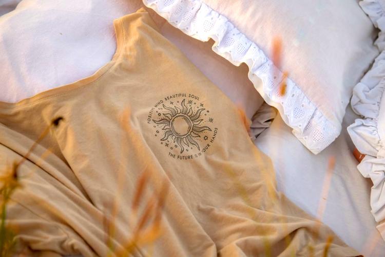 Top 7 Personalized Valentine's Day Gifts to India