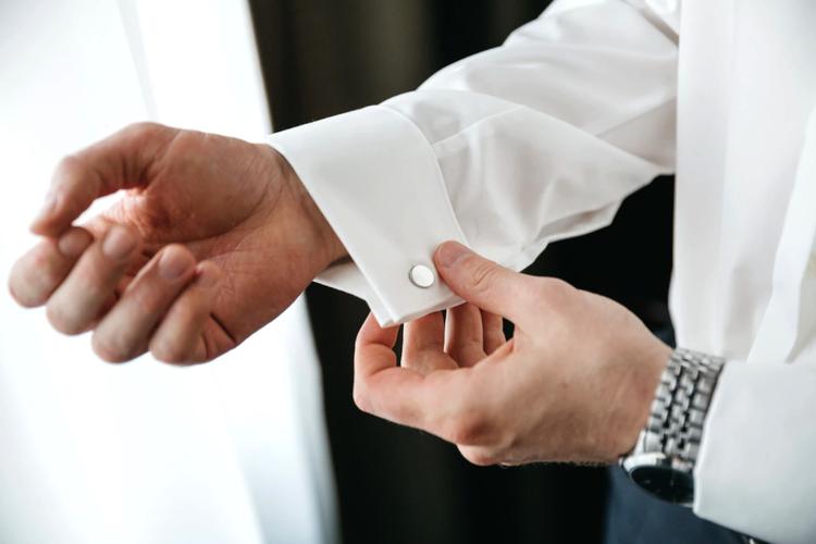 Top 10 New Year Gifts for your Husband in India