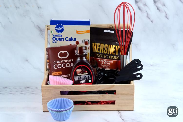 Send Enthralling Christmas Gifts to India