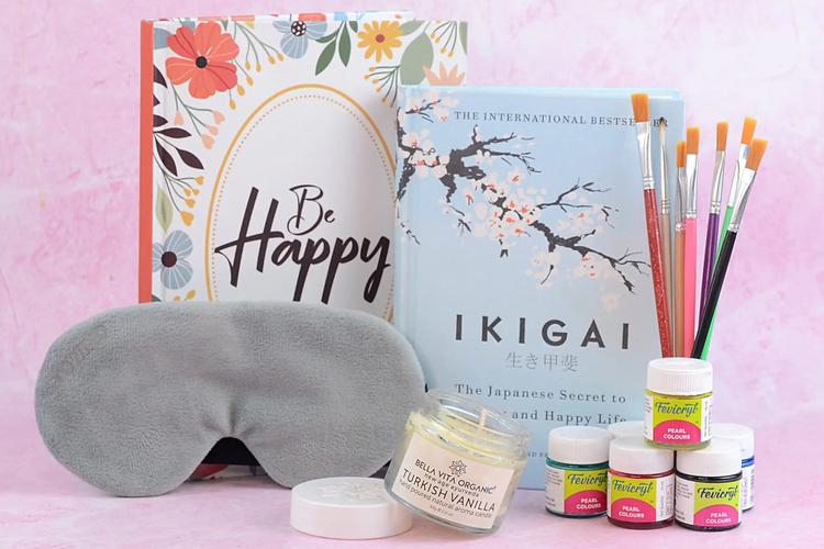 Top 8 New Year Gift Hampers