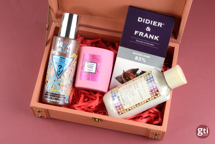 Top 10 New Year Gifts for Wife in India