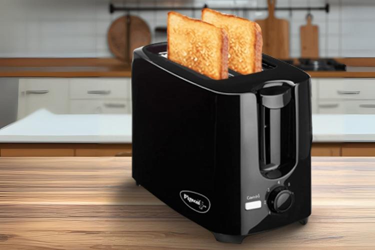 7 Essential Kitchen Appliances to Send to India