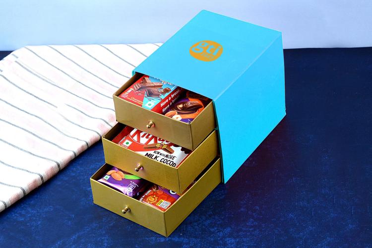 Top 7 Chocolate Gift Hampers Online in India
