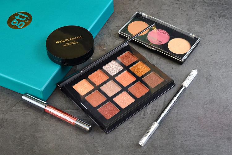 Top 6 Makeup Combos to Send in India as Gifts