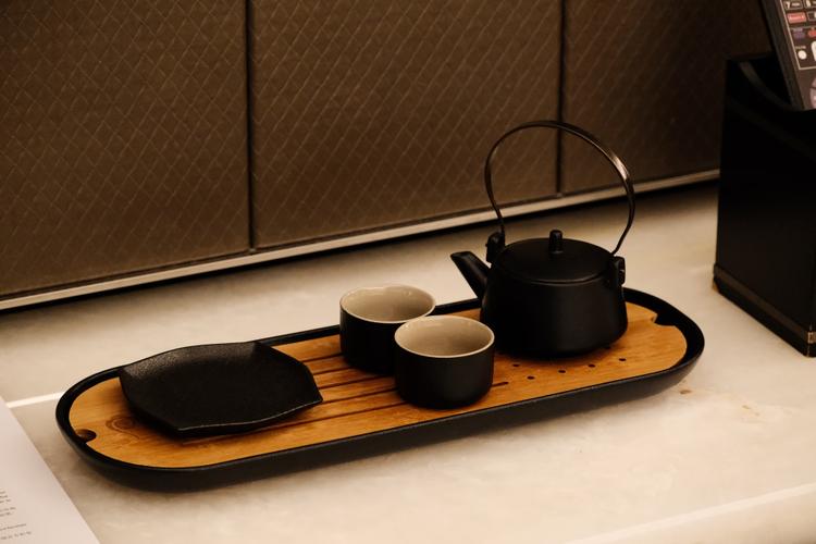 Top 15 Diwali Gifts for Friends