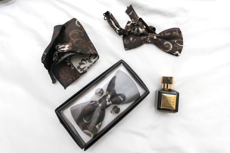 Top 10 Valentine Gifts For Men