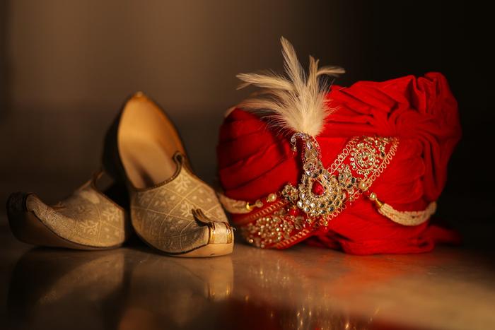 Top 10 Traditional Indian Gifts for Men