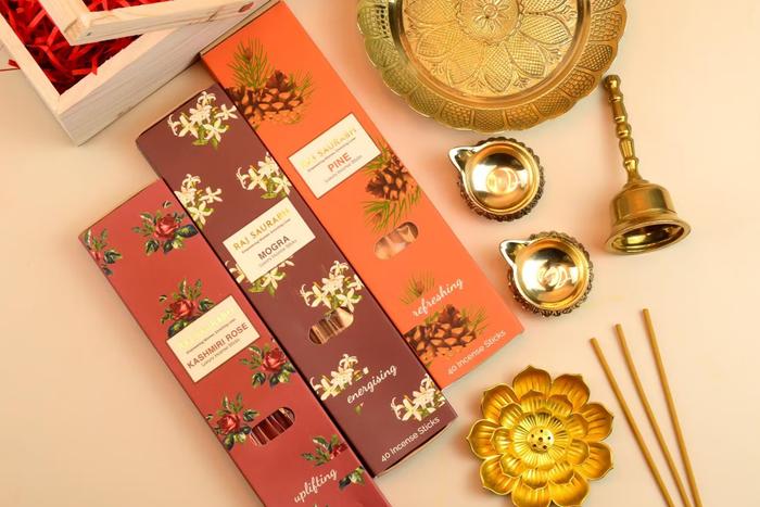 Top 10 Traditional Indian Gifts for Men