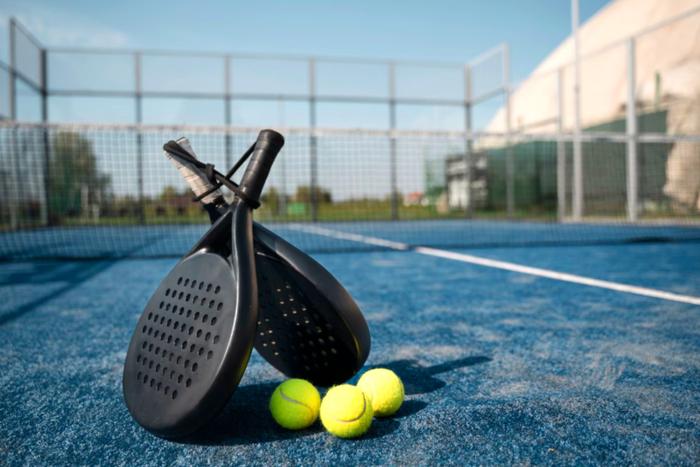 Top 10 Anniversary Gifts for Him in India