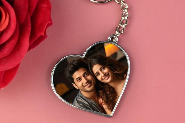 Top 10 Anniversary Gifts for Him in India