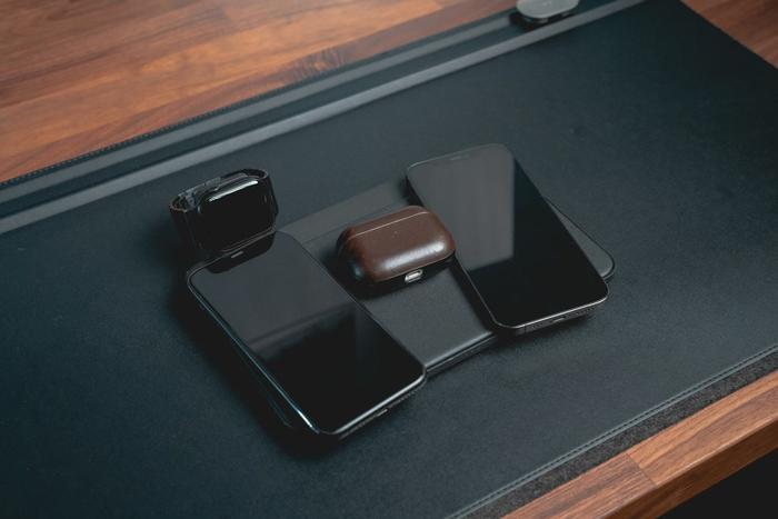 Top 10 Anniversary Gifts for Him in India