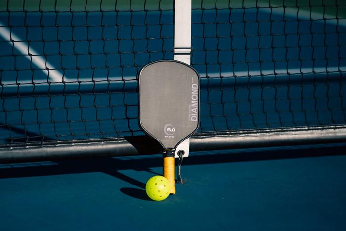 Top 10 Anniversary Gifts for Him in India