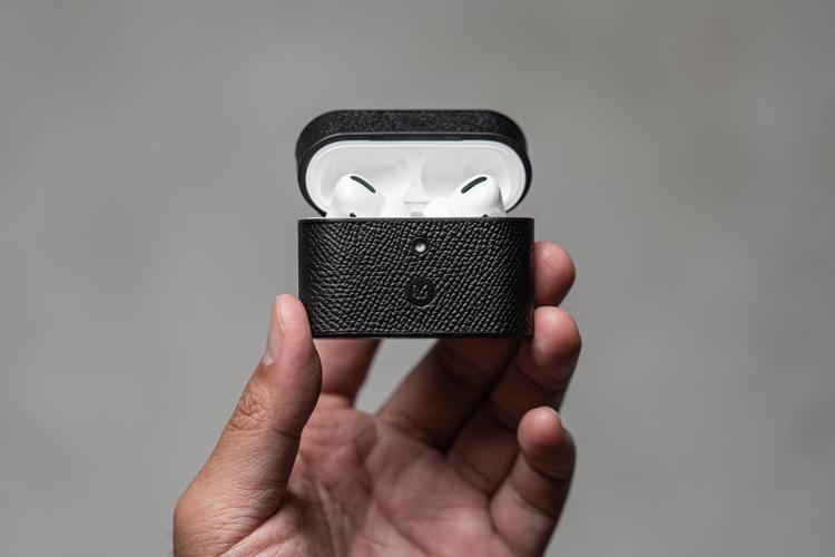 Top 10 Gifts for a Male Friend in India