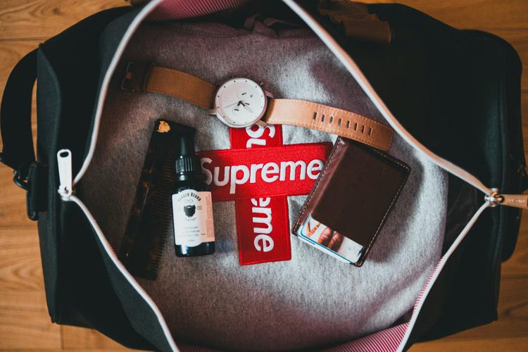 Top 7 Personalized Gifts for Dad in India