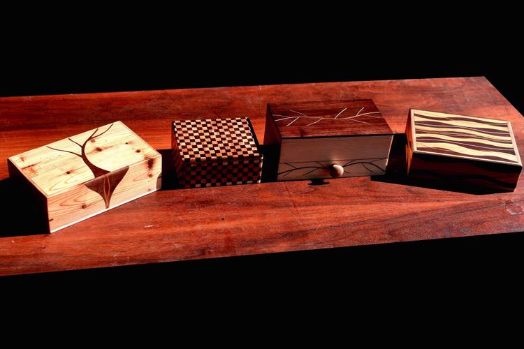 Top 7 Personalized Gifts for Dad in India
