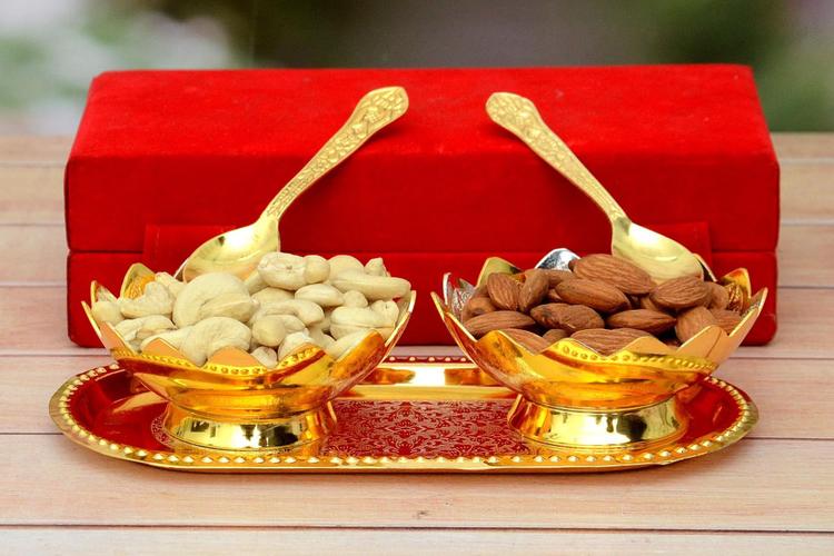 Top 10 Ganesh Chaturthi Gifts to India
