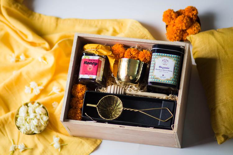 Best Birthday Gifts to Send to Nawanshahr