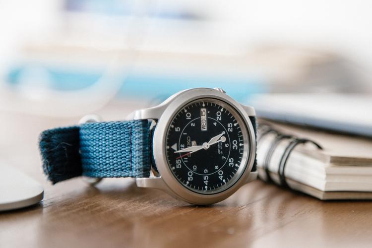 First Gift for fiance in India