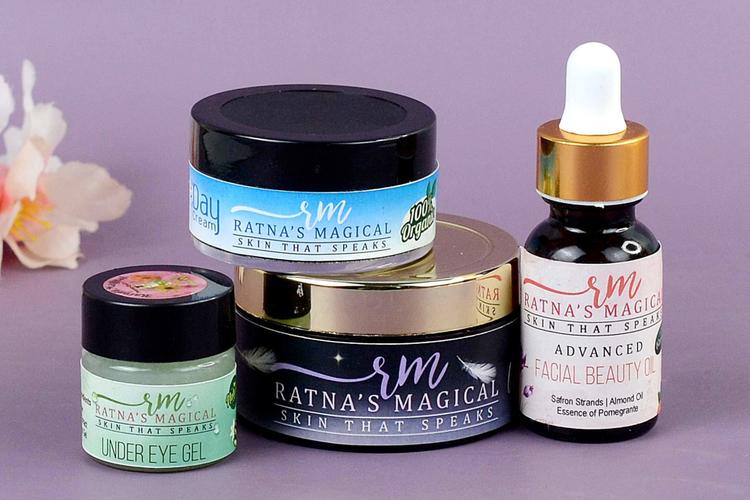 Top 10 50th Birthday Gifts for Aunt