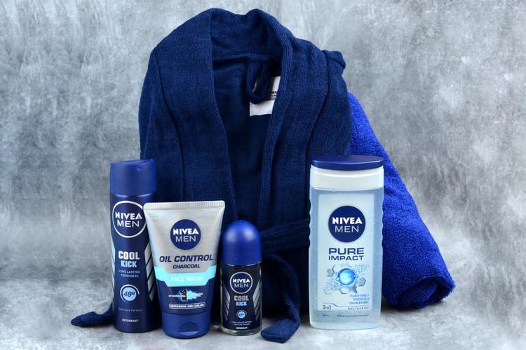 Send Rakhi Gifts to India from the World 