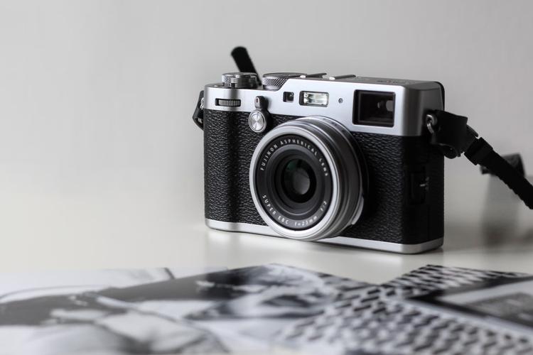 Send Rakhi Gifts to India from the World 