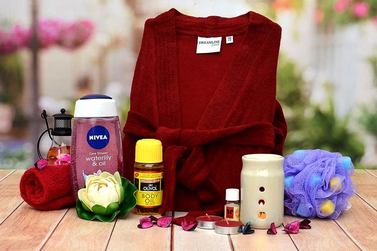 Top 10 Mother's Day Gift Ideas from Daughter - IndiaGift