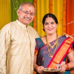 Anniversary Gifts for Parents in India